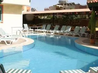 ホテル Elit Garden Apart 3*